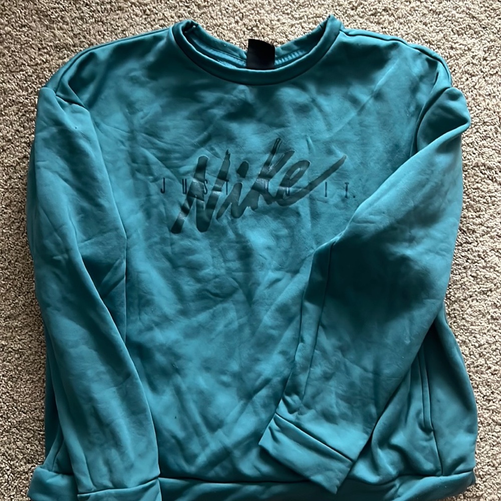 Nike thermal crewneck sweatshirt